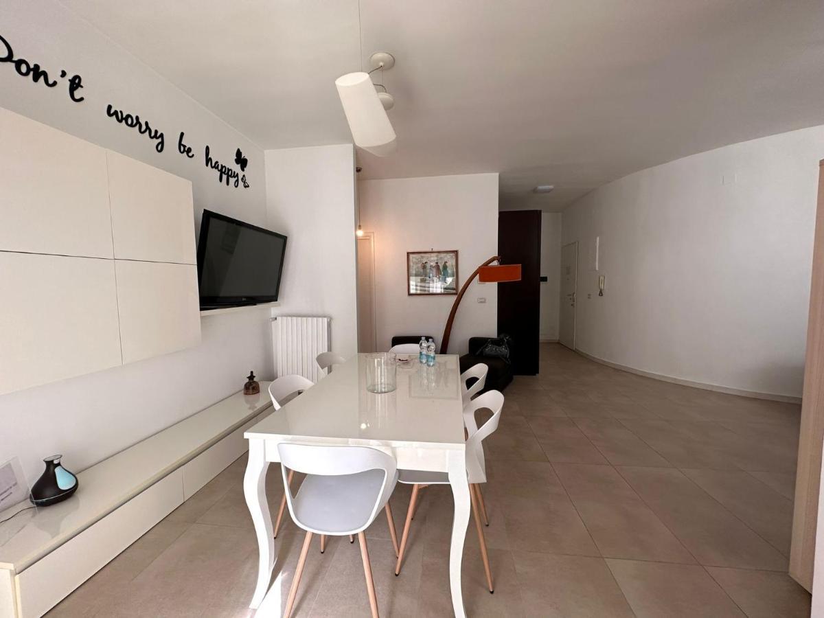 Kennedy38 Apartman Bari Kültér fotó